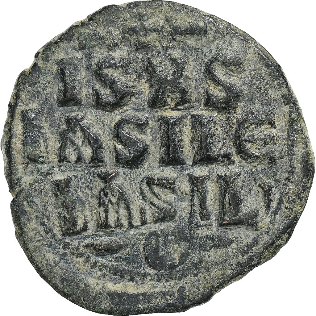 vremea lui Constantin al IX-lea, 
  
  Follis, 
  
  1042-1055